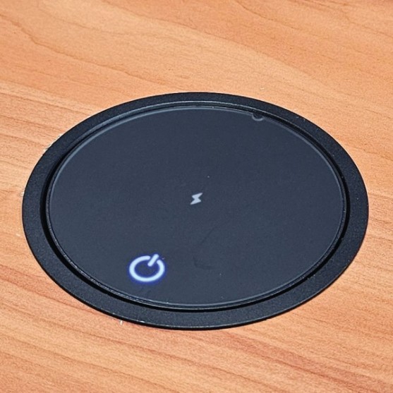 Motorised Ultra-Slim Pop-Up Outlet | Cableduct Systems
